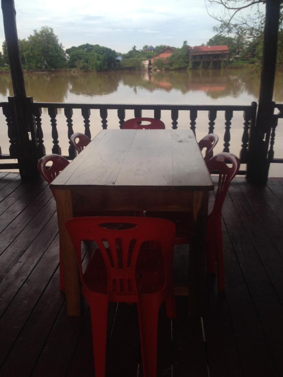 Pakse Riverside Bed & Breakfast 外观 照片